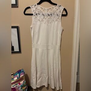 Elegant Lace Women's Dress